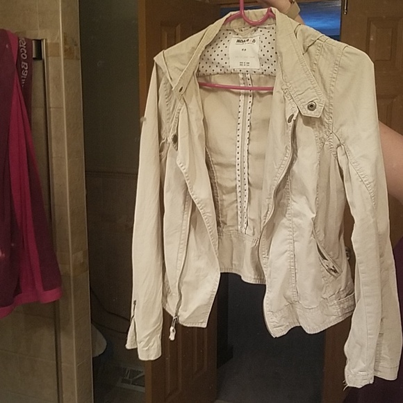 Like new Garage Cavas Crop Jacket - Picture 5 of 7